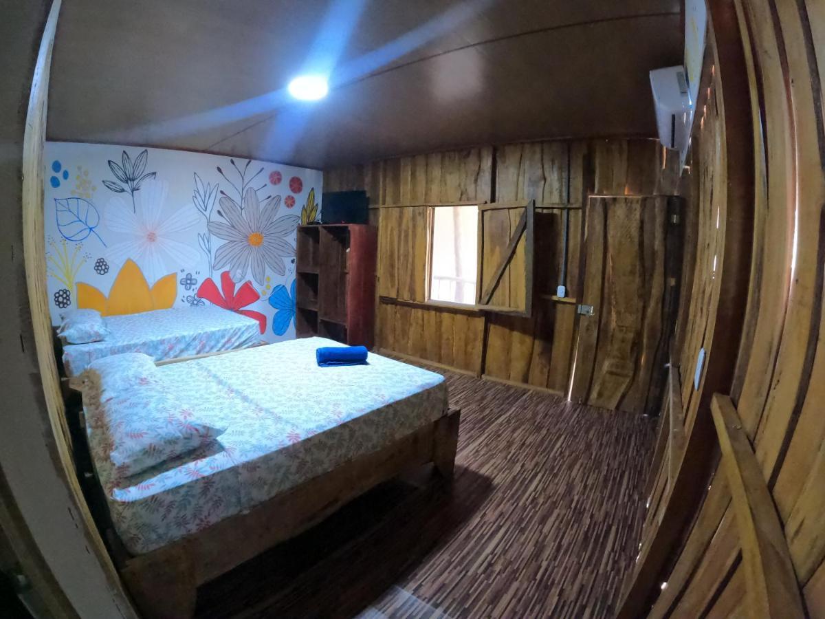 Tree House Samanea Lodge Пуэрто-Лимон Экстерьер фото
